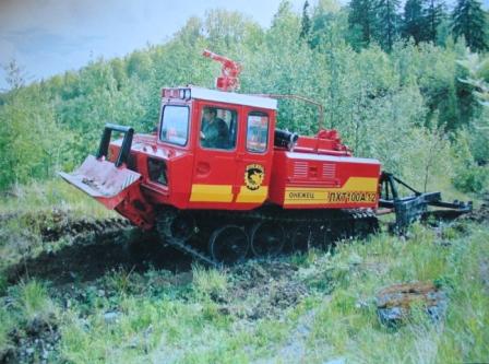 Лесопожарная машина ЛХТ-100А-12